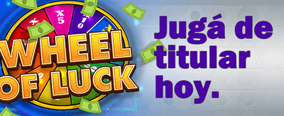 Interior de lujo del Casino Rosario con máquinas tragamonedas y mesas de juego